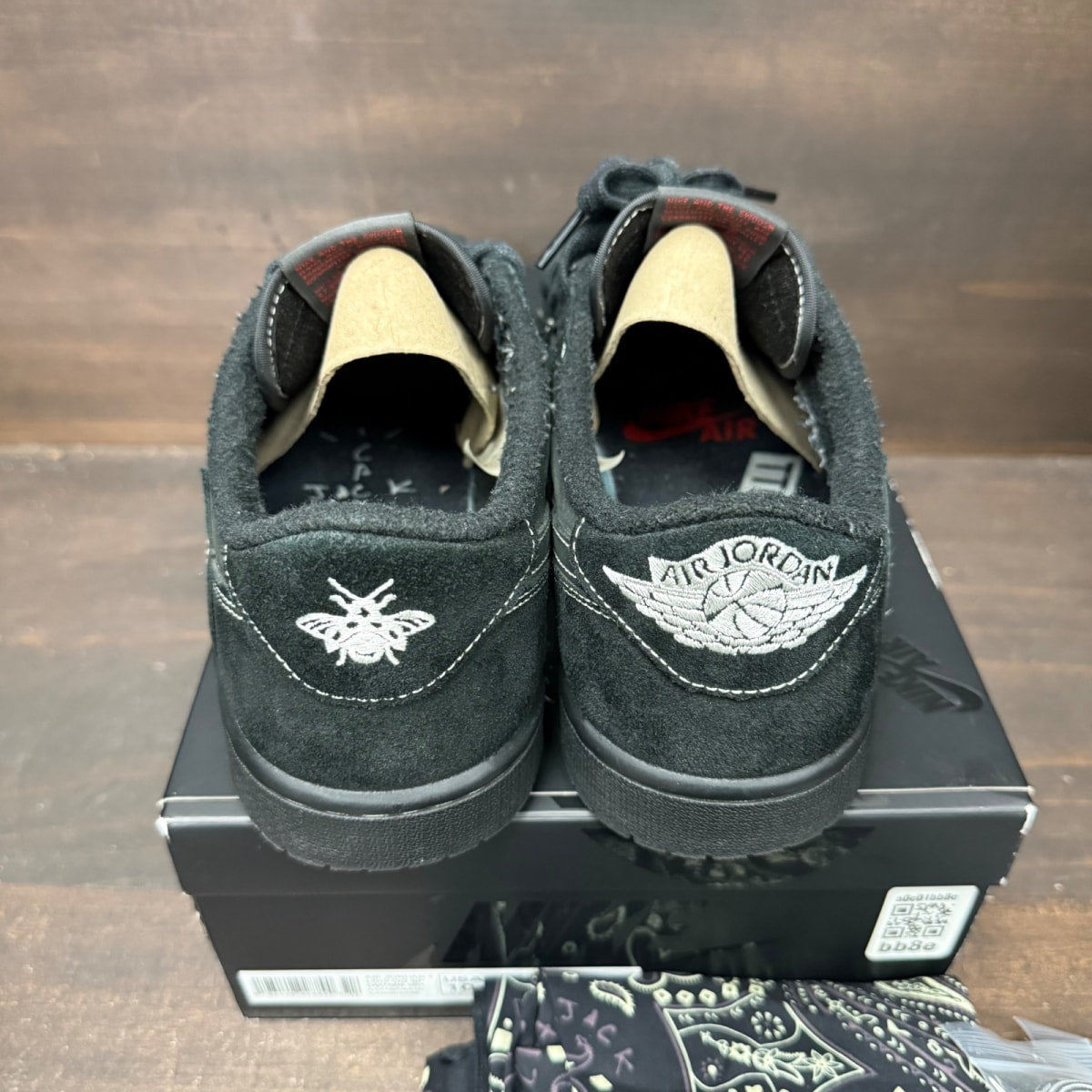 Jordan 1 Retro Low OG SP Travis Scott Black Phantom Size 10 (Pre-Owned) - Image 5