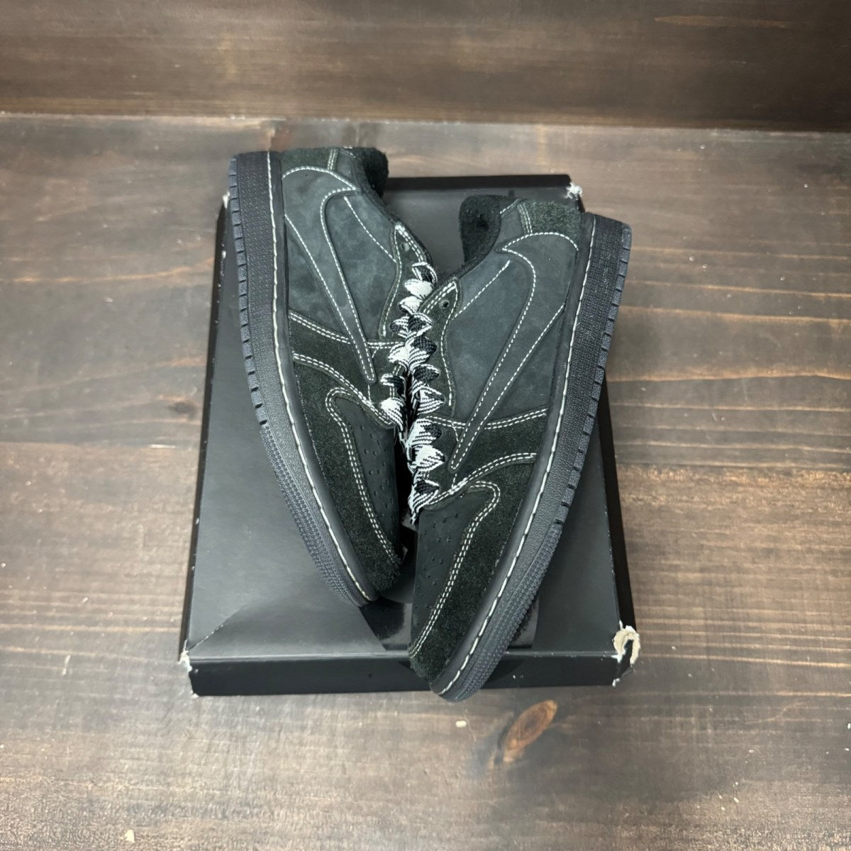 Jordan 1 Retro Low OG SP Travis Scott Black Phantom - Image 2