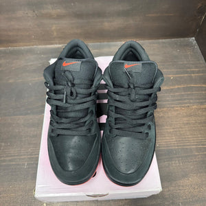 Nike SB Dunk Low Black Pigeon - Image 3