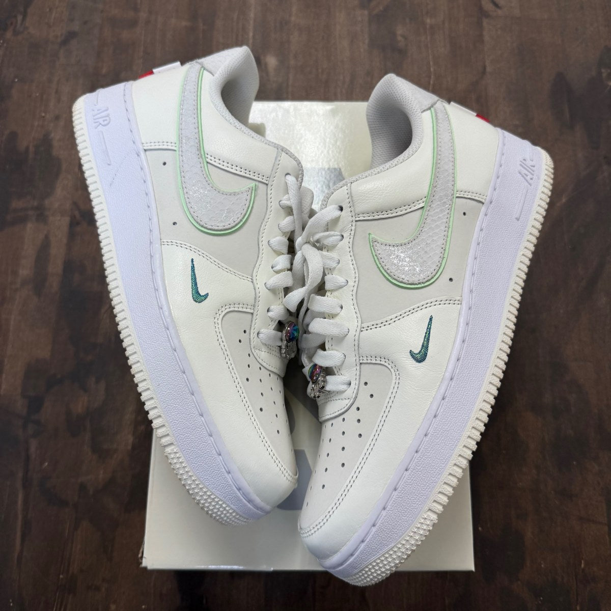 Nike Air Force 1 Low '07 Year of the Dragon (2024) Size 9.5 (Pre-Owned) - Image 2