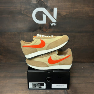 Nike Daybreak Vegas Gold College Orange - Image 1