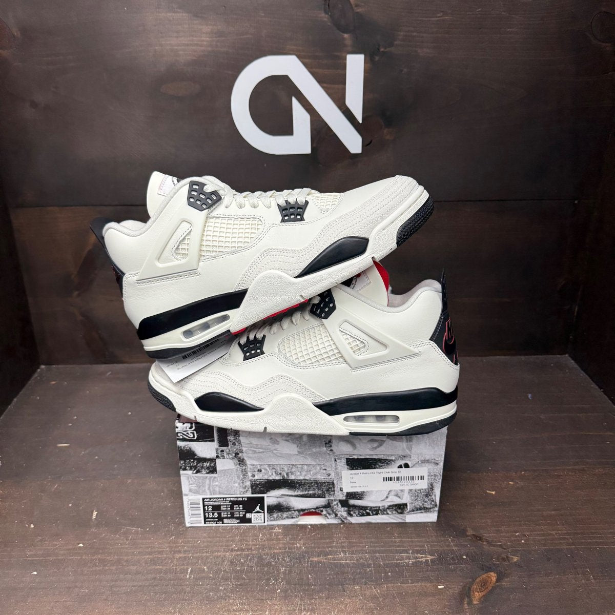 Jordan 4 Retro OG Flight Club Size 12 - front