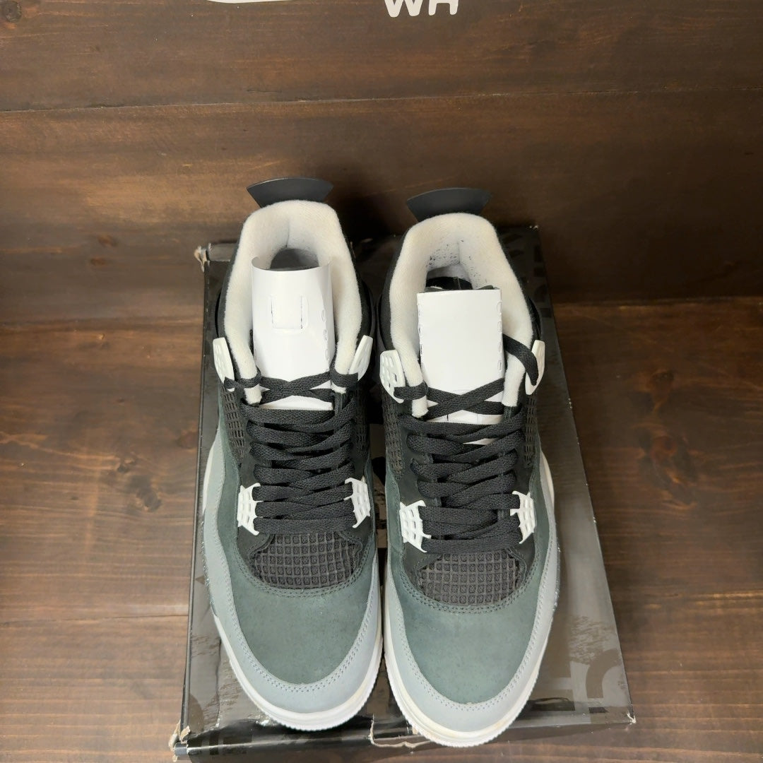 Jordan 4 Retro Fear (2024) Size 12 (Pre-Owned)