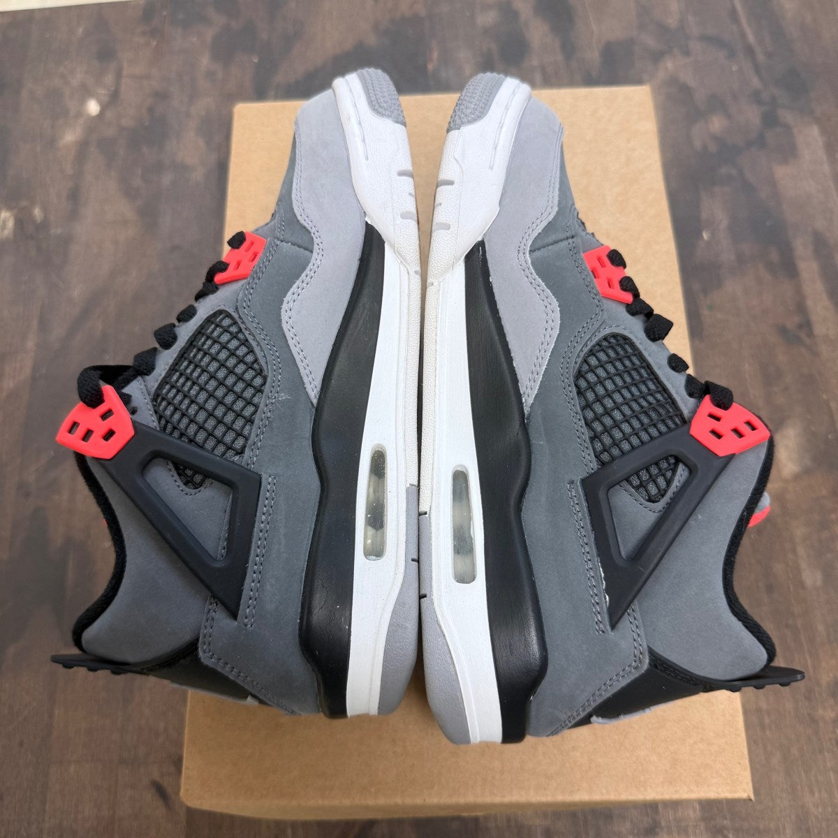 Jordan 4 Retro Infrared (GS) Size 6Y (Pre-Owned) - Image 4