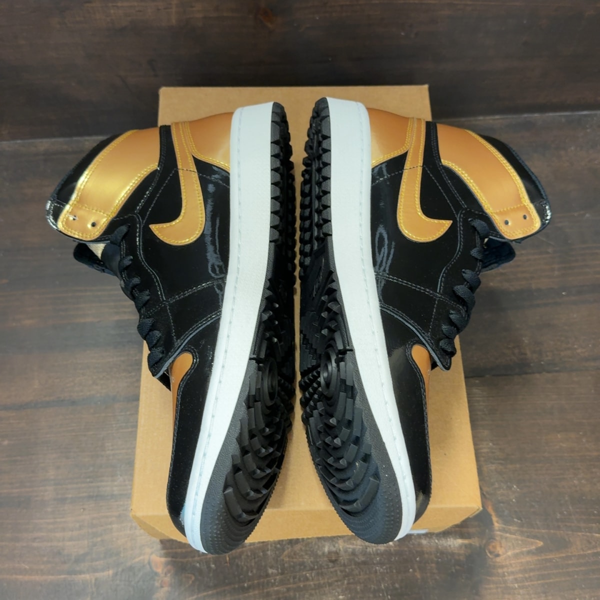 Jordan 1 Retro High Golf Patent Gold Toe Size 12 - Image 4