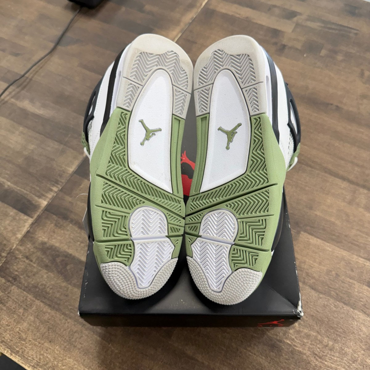 Jordan 4 Retro Seafoam (Women's) - Image 5