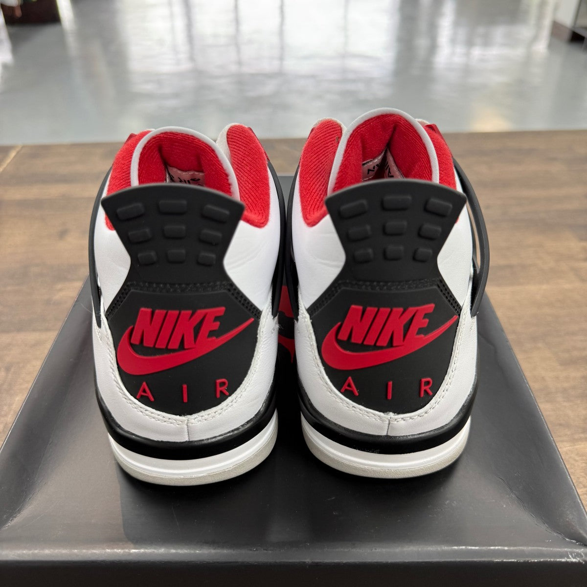 Jordan 4 Retro Fire Red (2020) - Image 4