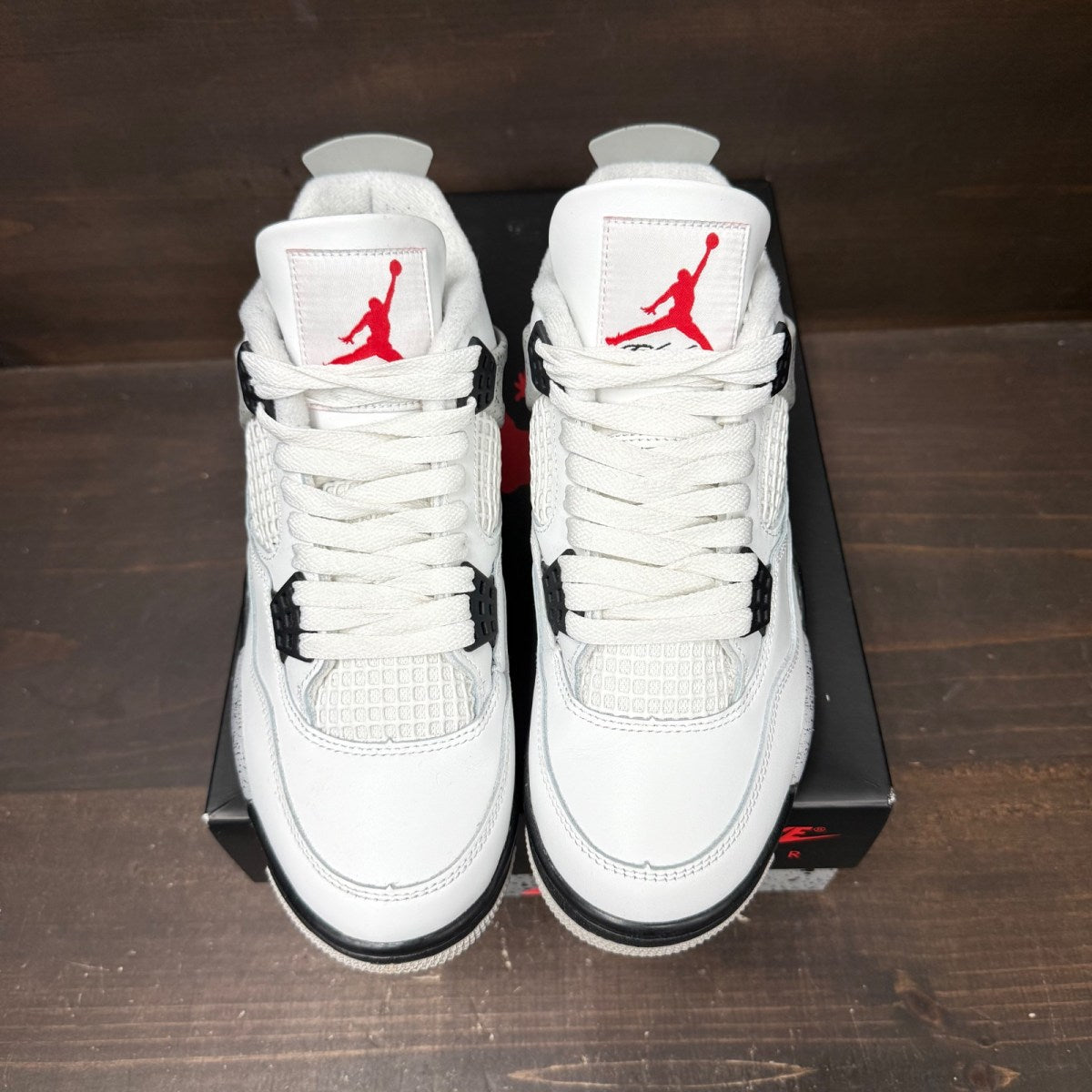 Jordan 4 Retro White Cement (2025) - Image 2