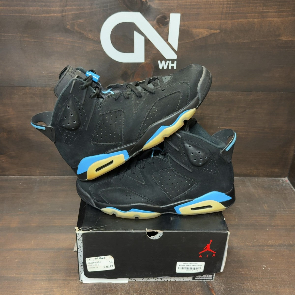 Jordan 6 Retro UNC Size 13 (Pre-Owned) - Image 1