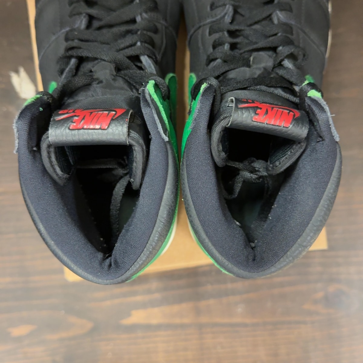 Jordan 1 Retro High Pine Green Black Size 13 (Pre-Owned) - Image 6