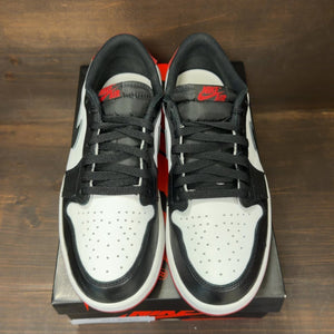 Jordan 1 Retro Low OG Black Toe (2023) Size 10.5 (Pre-Owned) - Image 3