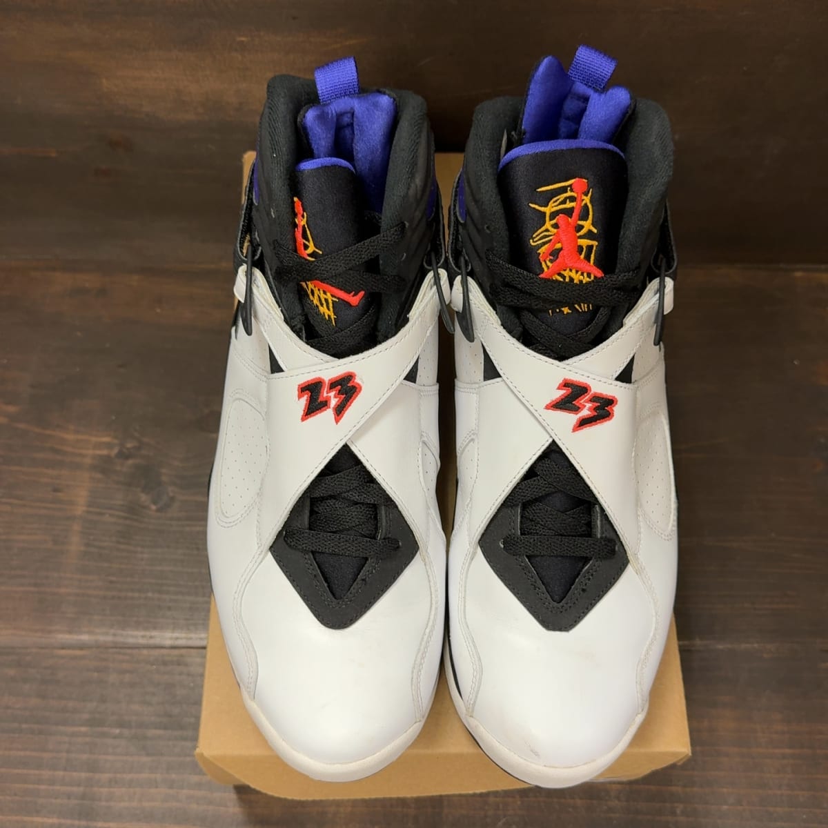 Jordan 8 Retro Three Peat Size 11 (Pre-Owned) - tag
