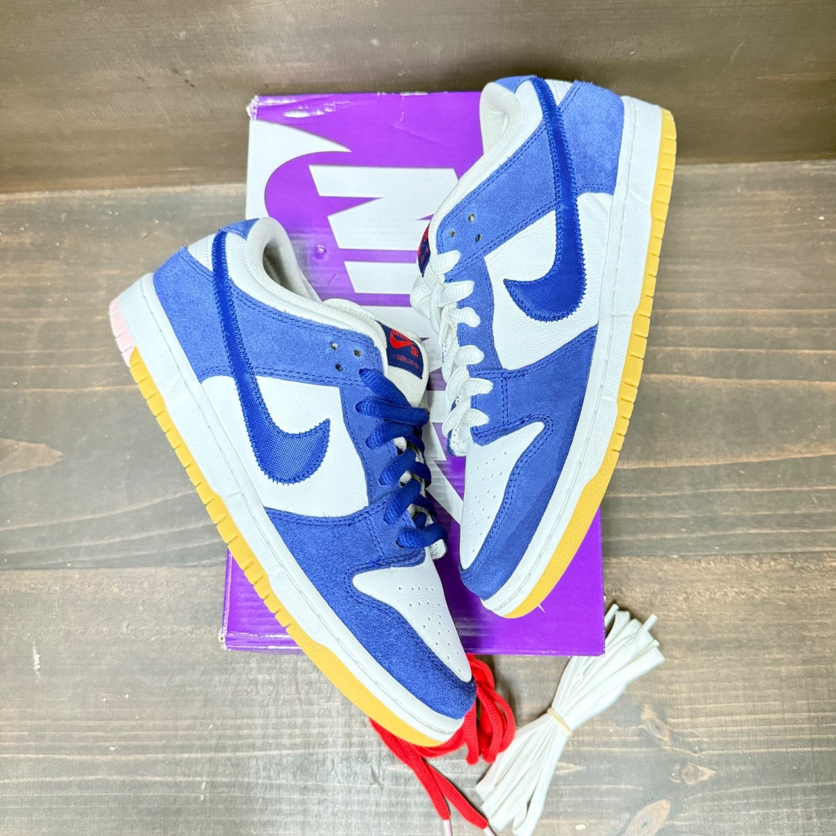 Nike SB Dunk Low Los Angeles Dodgers - Image 4