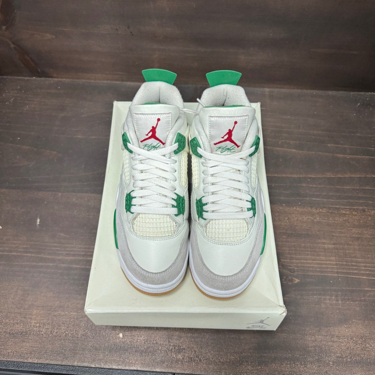 Jordan 4 Retro SB Pine Green - Image 3