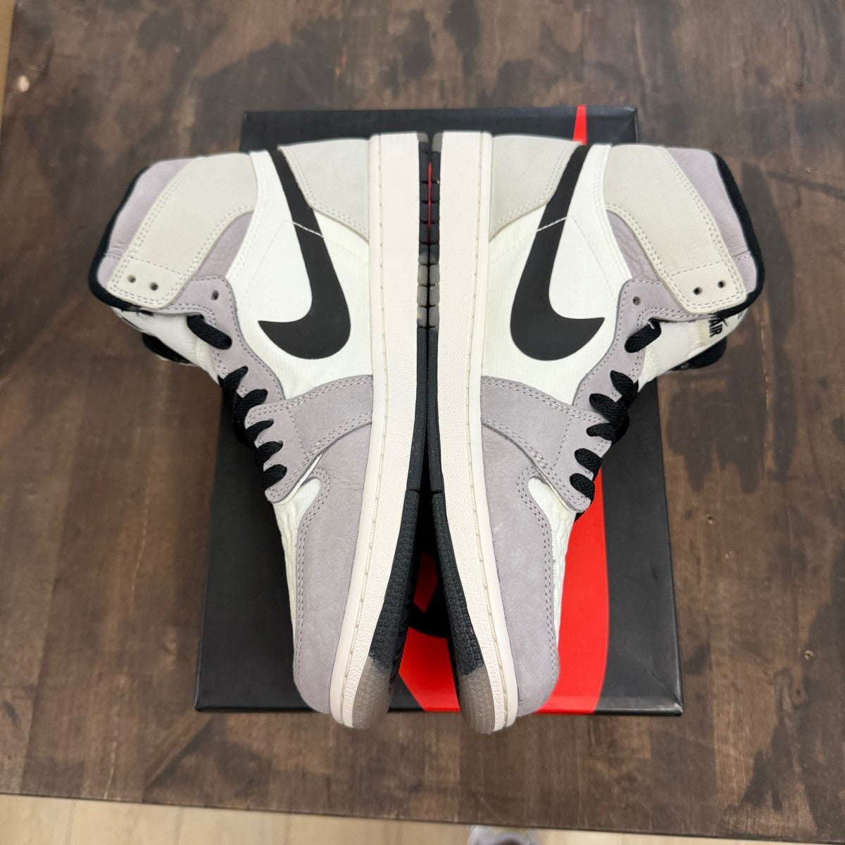 Jordan 1 Retro High Element Gore-Tex Light Bone - Image 3