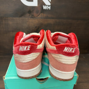 Nike SB Dunk Low StrangeLove Skateboards - Image 4