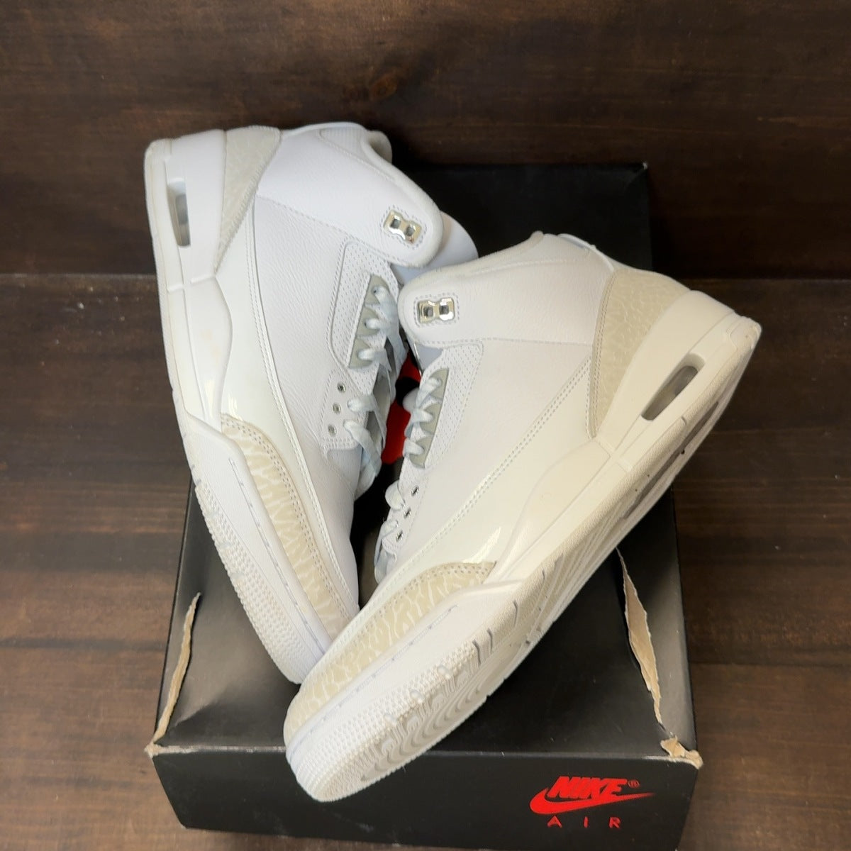 Jordan 3 Retro Pure Money (2025) Size 11.5 (Pre-Owned) - Image 2