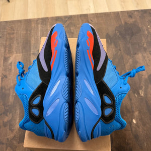 adidas Yeezy Boost 700 Hi-Res Blue Size 12 (Pre-Owned) - Image 4