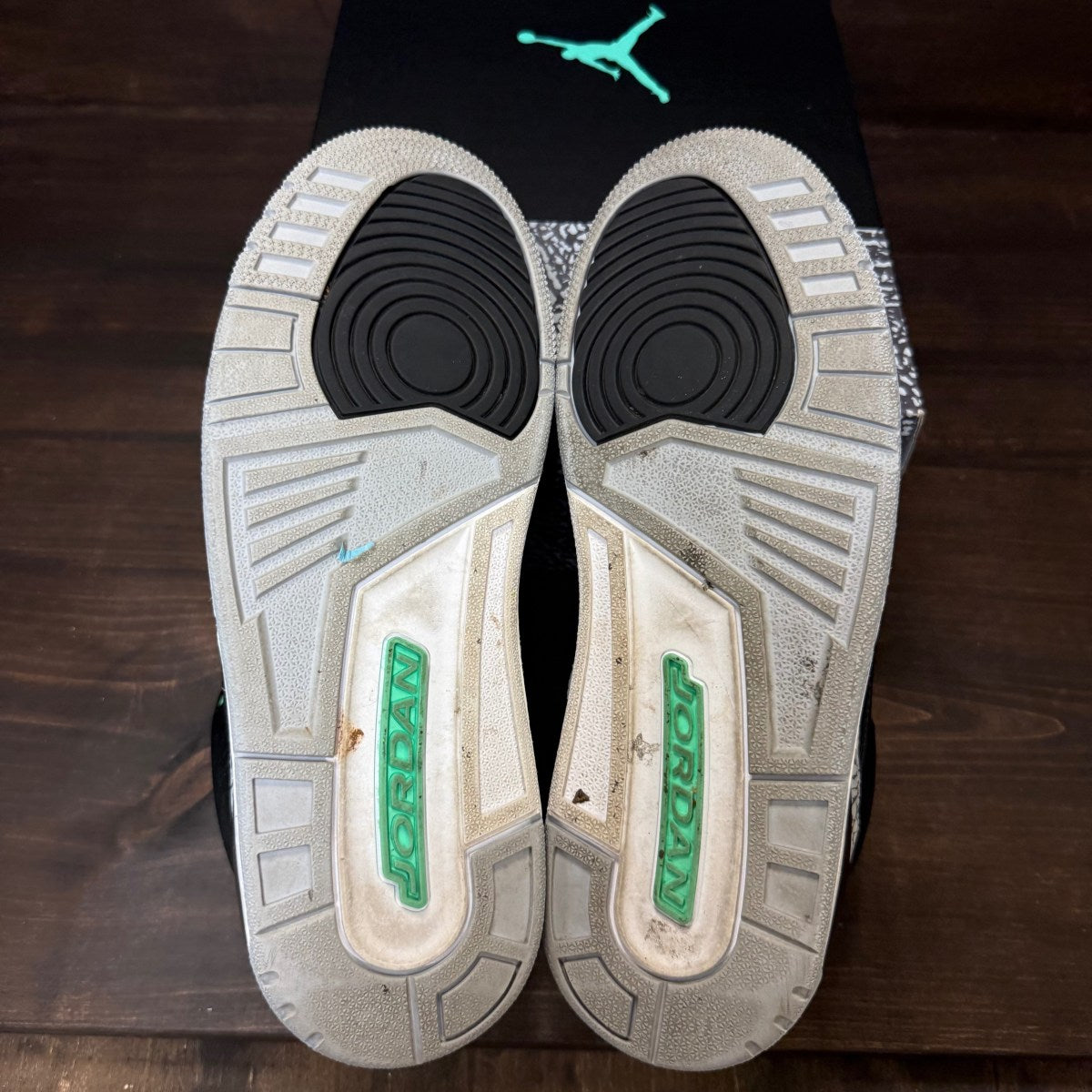 Jordan 3 Retro Green Glow - Image 5