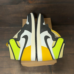 Jordan 1 Retro High White Black Volt University Gold Size 13 - Image 6