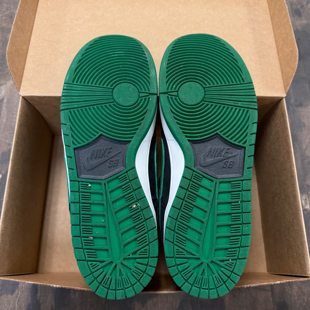 Nike SB Dunk Low Pro J Pack Black Pine Green Size 12 (Pre-Owned) - Image 6