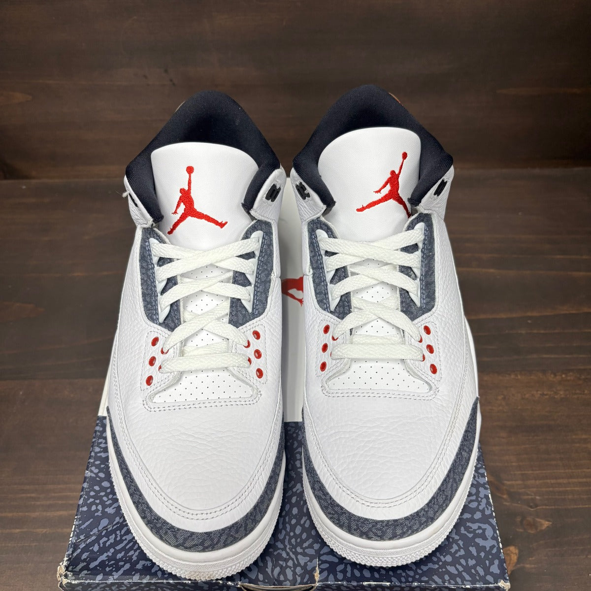 Jordan 3 Retro SE Fire Red Denim (2020) - Image 3