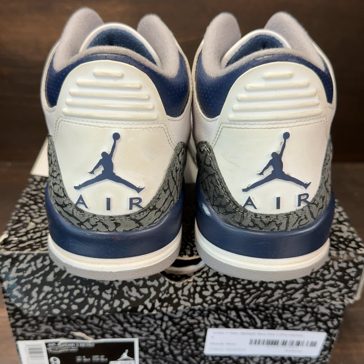 Jordan 3 Retro Midnight Navy Size 9 (Pre-Owned) - aux