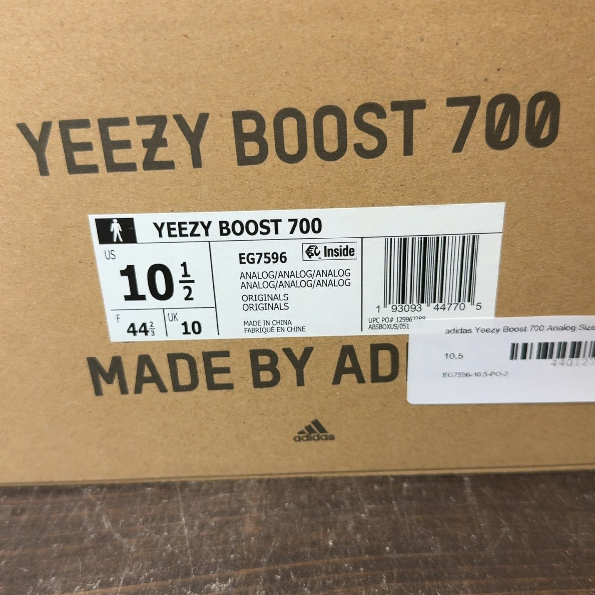 adidas Yeezy Boost 700 Analog - Image 7