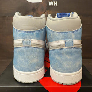 Jordan 1 Retro High OG Hyper Royal - Image 10