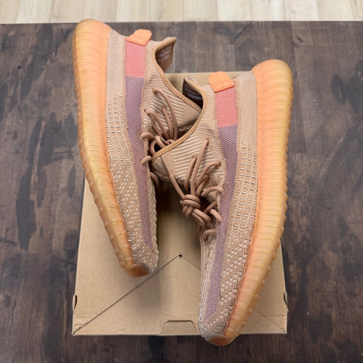 adidas Yeezy Boost 350 V2 Clay Size 12.5 (Pre-Owned) - Image 1