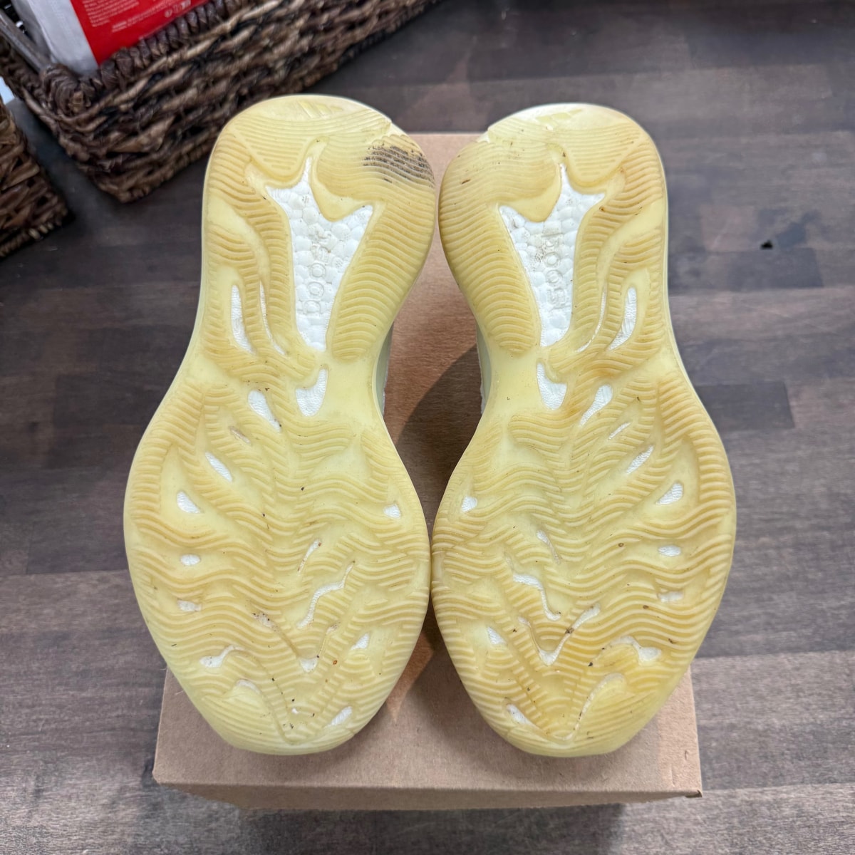 adidas Yeezy Boost 380 Calcite Glow Size 7.5 (Pre-Owned) - Image 5