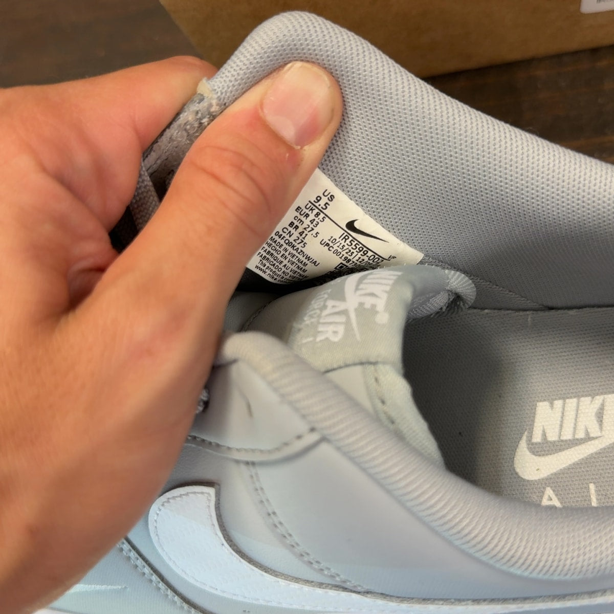Nike Air Force 1 Low '07 LV8 Carbon Fiber Swoosh Wolf Grey White Size 9.5 (Pre-Owned) - Image 7