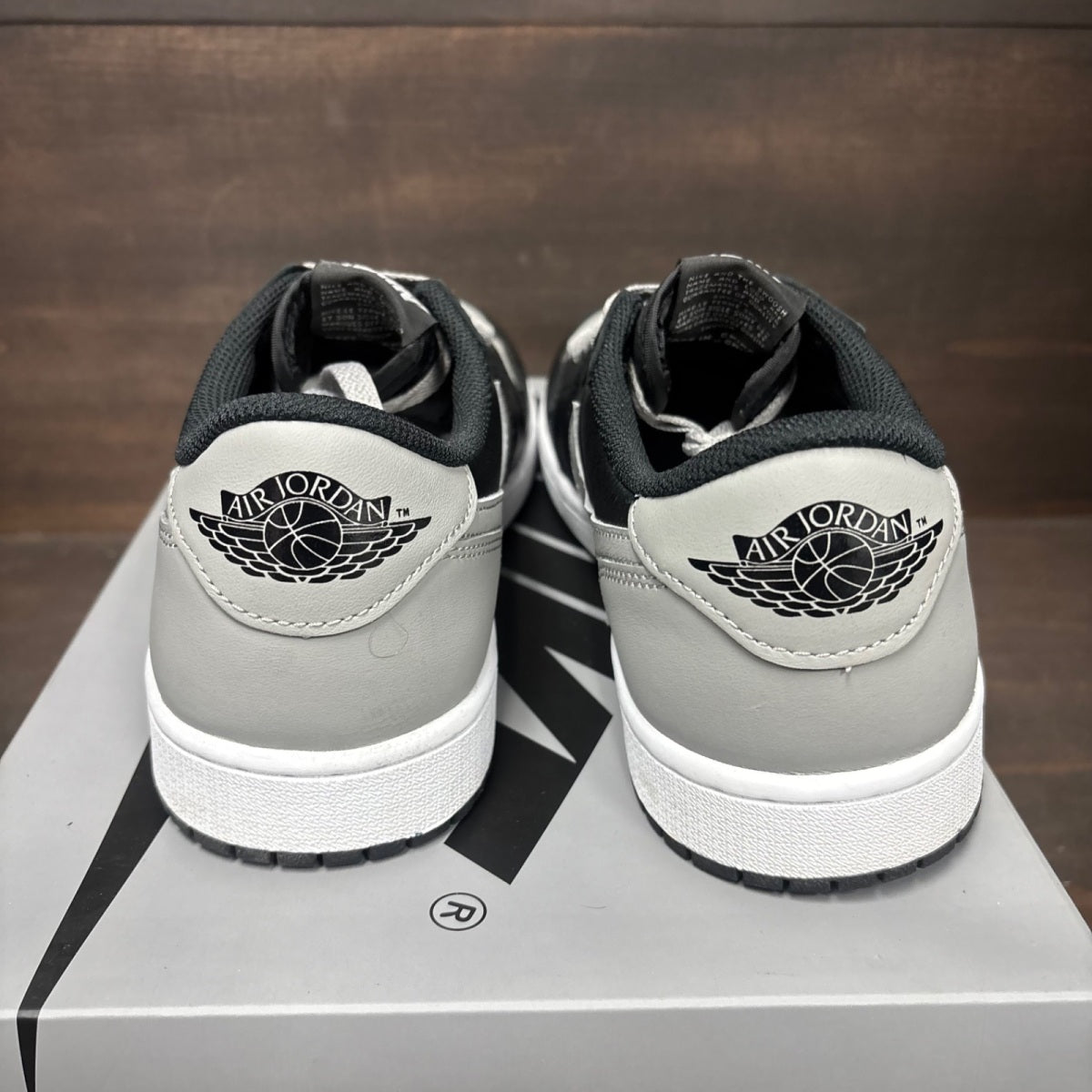 Jordan 1 Retro Low OG Shadow (2024) Size 10.5 (Pre-Owned) - Image 5