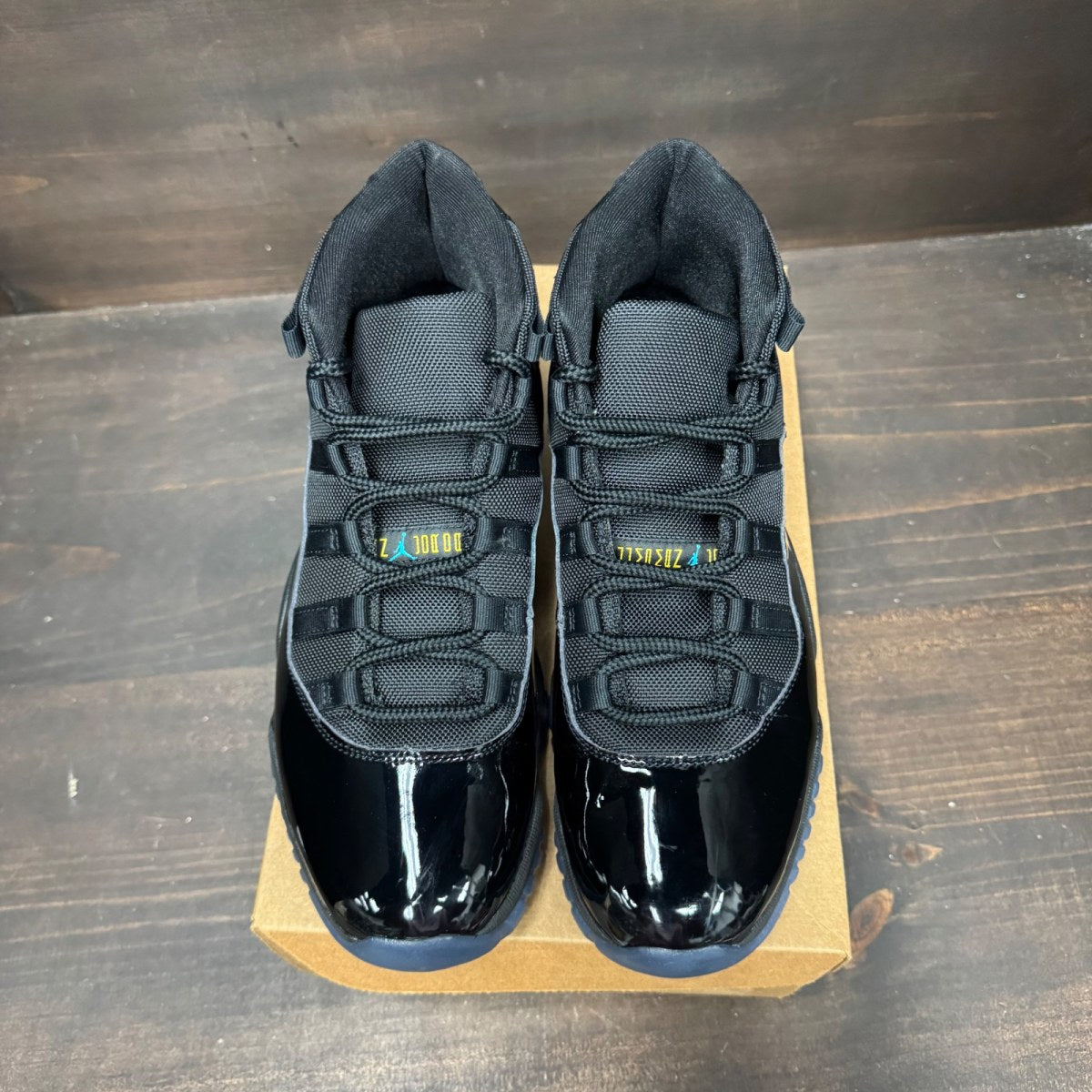 Jordan 11 Retro Gamma Blue (2025) Size 10.5 (Pre-Owned) - Image 3