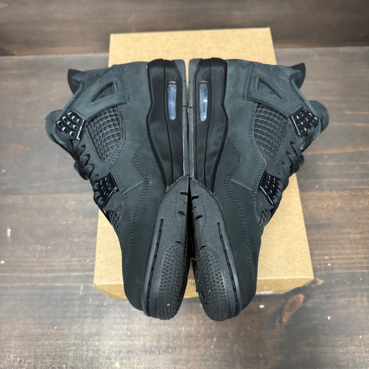 Jordan 4 Retro Black Cat (2025) Size 8.5 (Pre-Owned) - tag