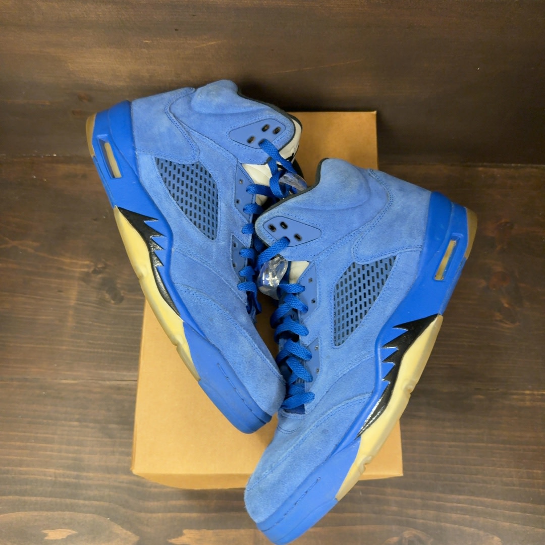Jordan 5 Retro Blue Suede Size 11.5 (Pre-Owned) - Image 2