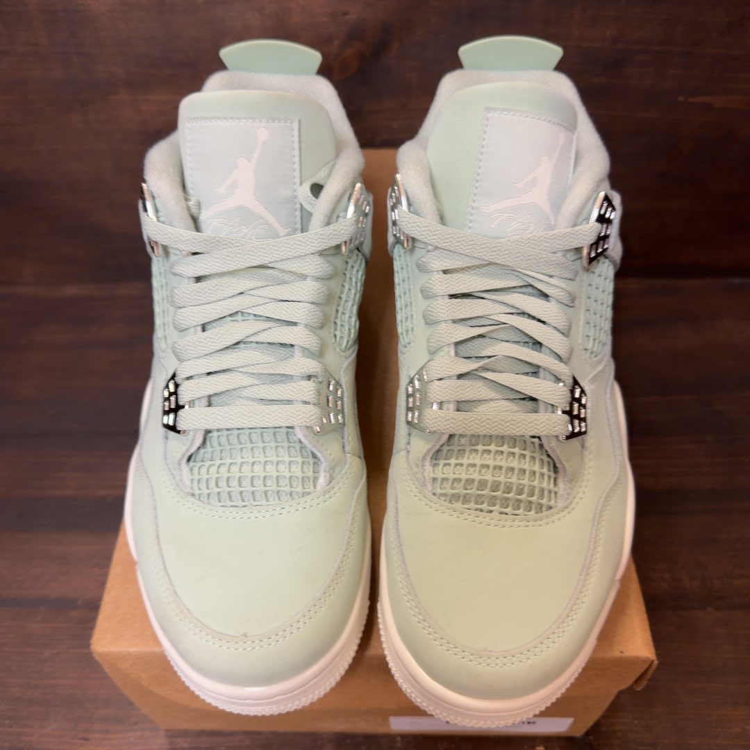 Jordan 4 Retro Seafoam Sail (Women's) Size 9W (Pre-Owned) - Image 3