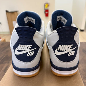 Jordan 4 Retro SB Navy Size 10.5 (Pre-Owned) - Image 3