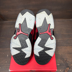 Jordan 6 Retro Toro Bravo Size 7 (Pre-Owned) - box