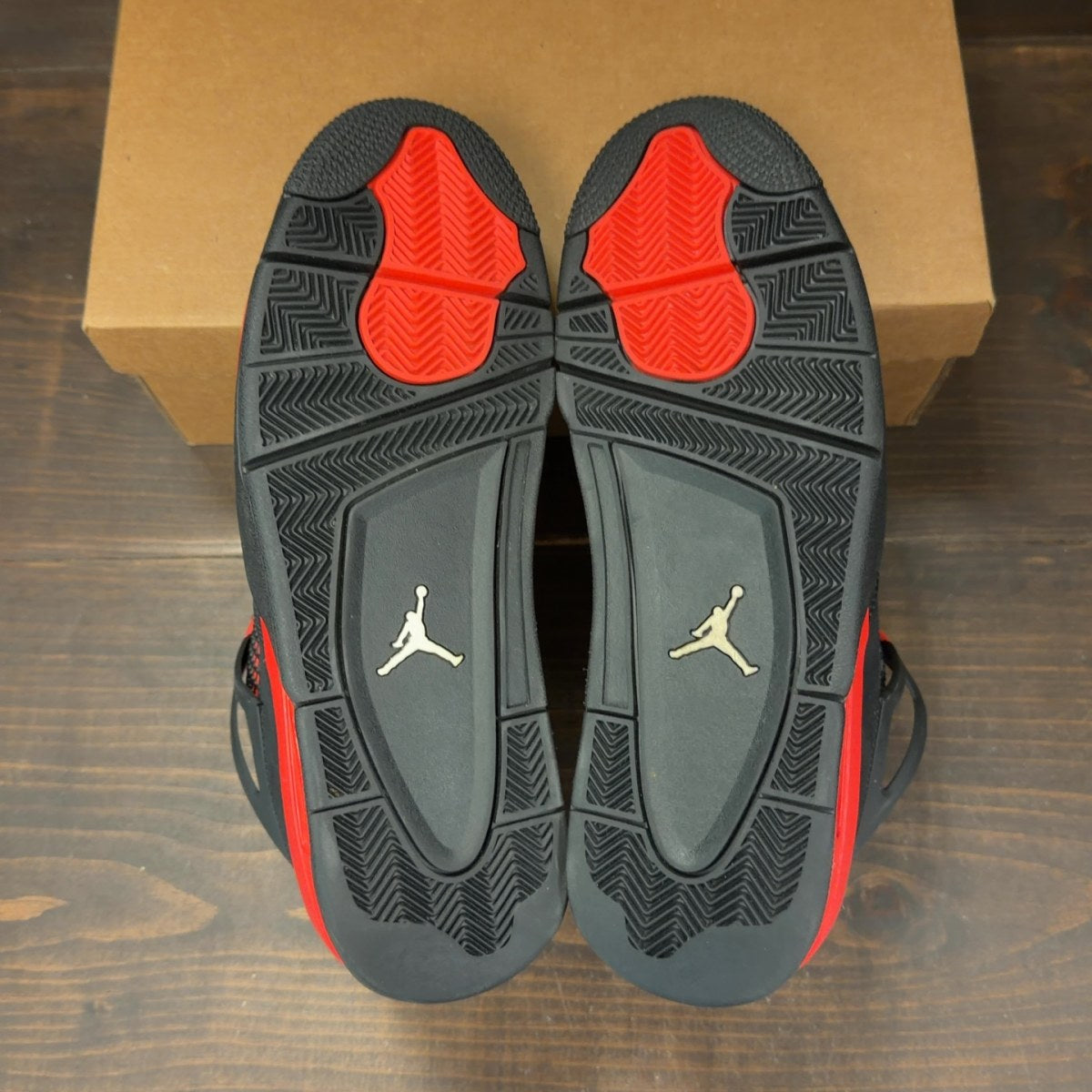 Jordan 4 Retro Red Thunder Size 12 (Pre-Owned) - Image 6