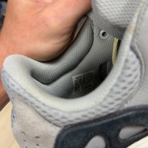 adidas Yeezy Boost 700 Wave Runner Size 11.5 (Pre-Owned) - aux
