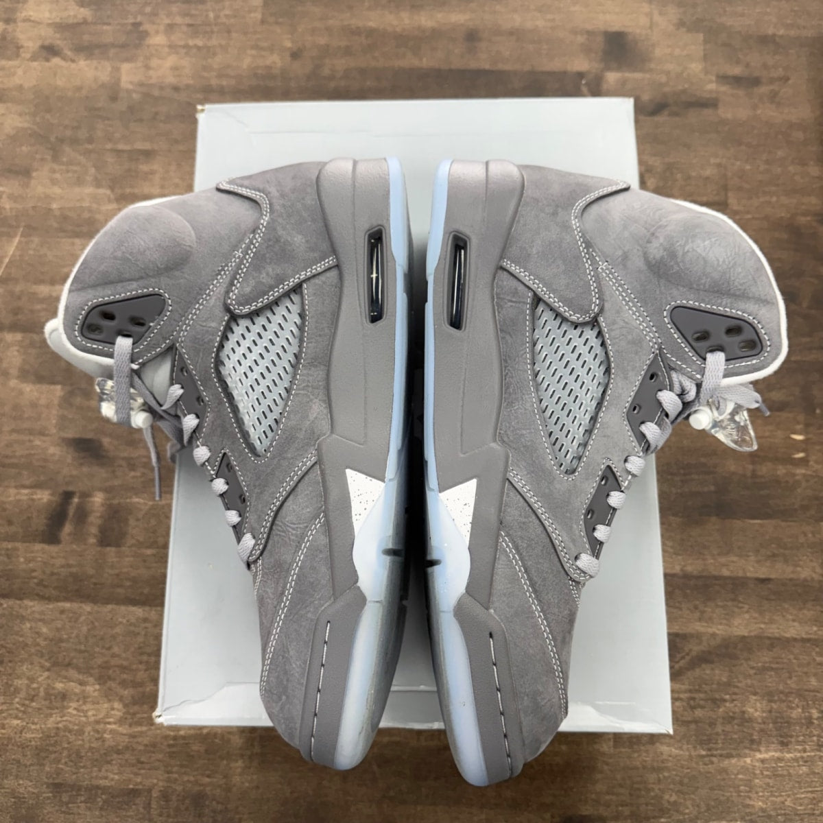 Jordan 5 Retro Wolf Grey (2026) - Image 6