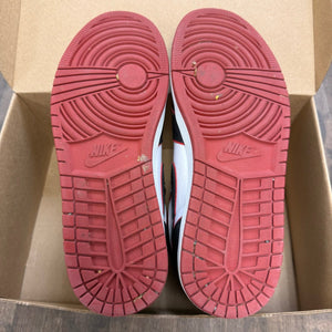 Jordan 1 Retro High Bloodline Size 11 (Pre-Owned) - Image 2
