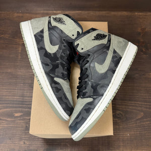 Jordan 1 Retro High Camo 3M Shadow Size 10.5 (Pre-Owned) - Image 2