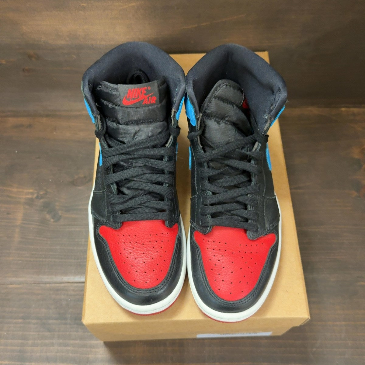 Jordan 1 Retro High NC to Chi (Women's) Size 7.5W (Pre-Owned) - Image 3