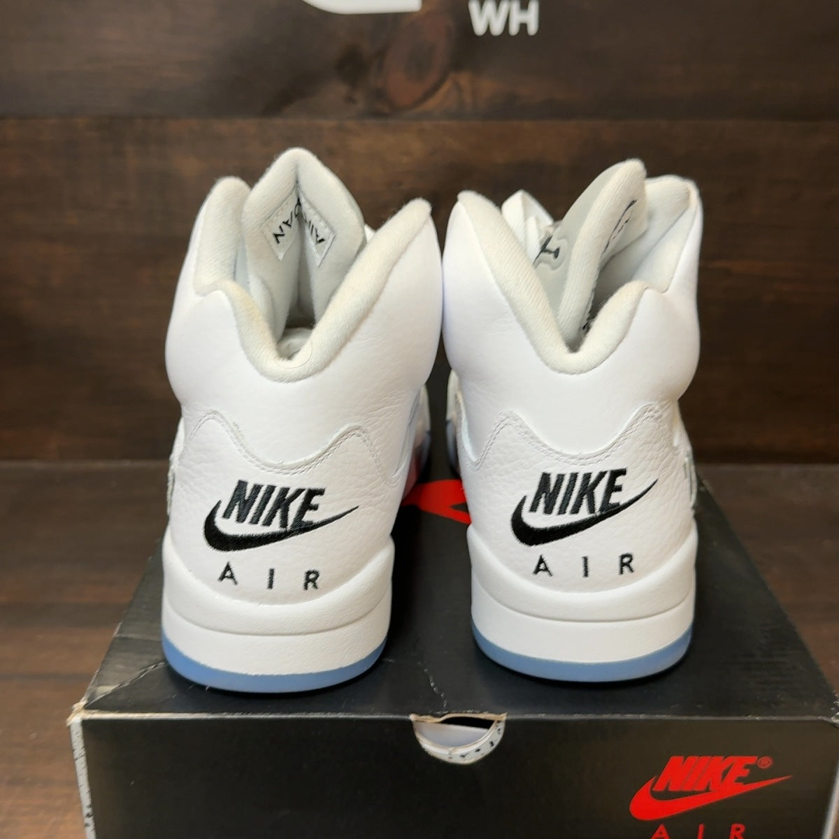 Jordan 5 Retro White Metallic (2026) - Image 5