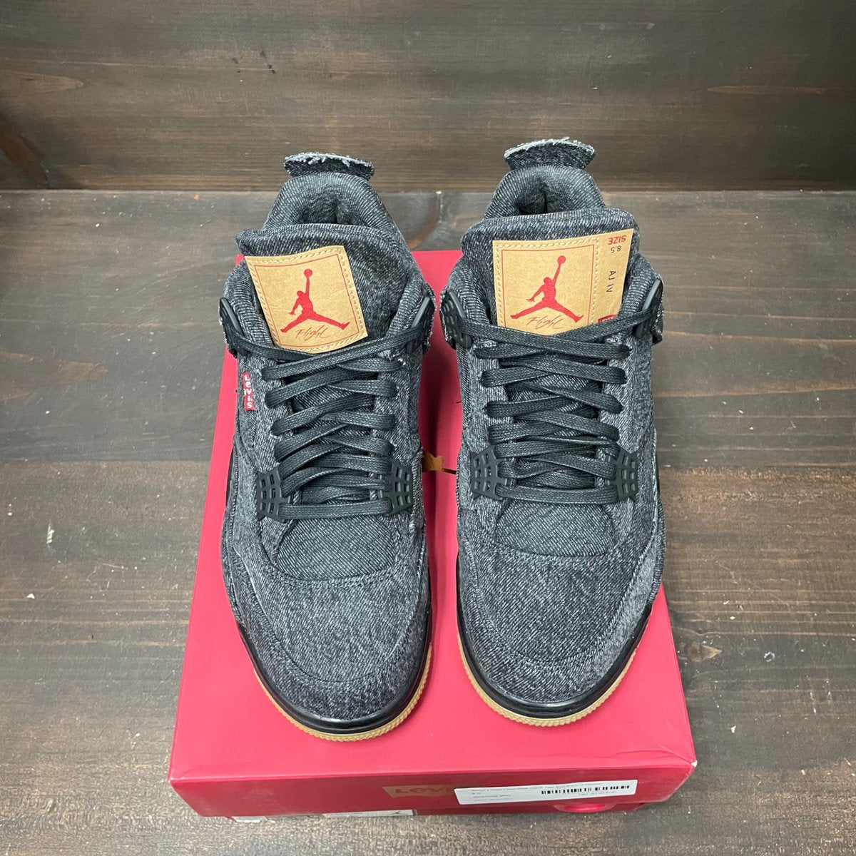 Jordan 4 Retro Levi's Black (Blank Tag) Size 8.5 (Pre-Owned) - back