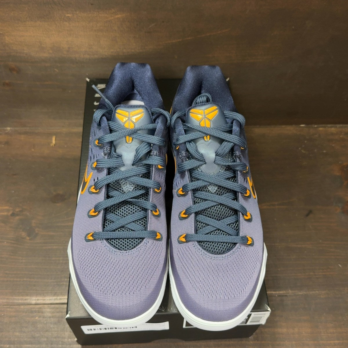 Nike Kobe 9 EM Low Protro Fade Size 7 - tag