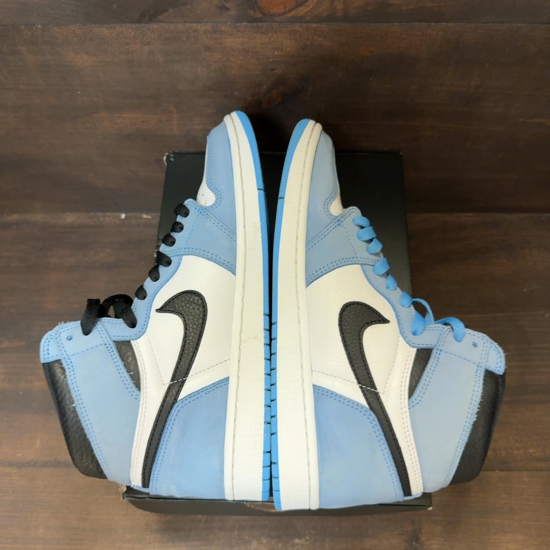 Jordan 1 Retro High OG University Blue Size 9 (Pre-Owned) - Image 6