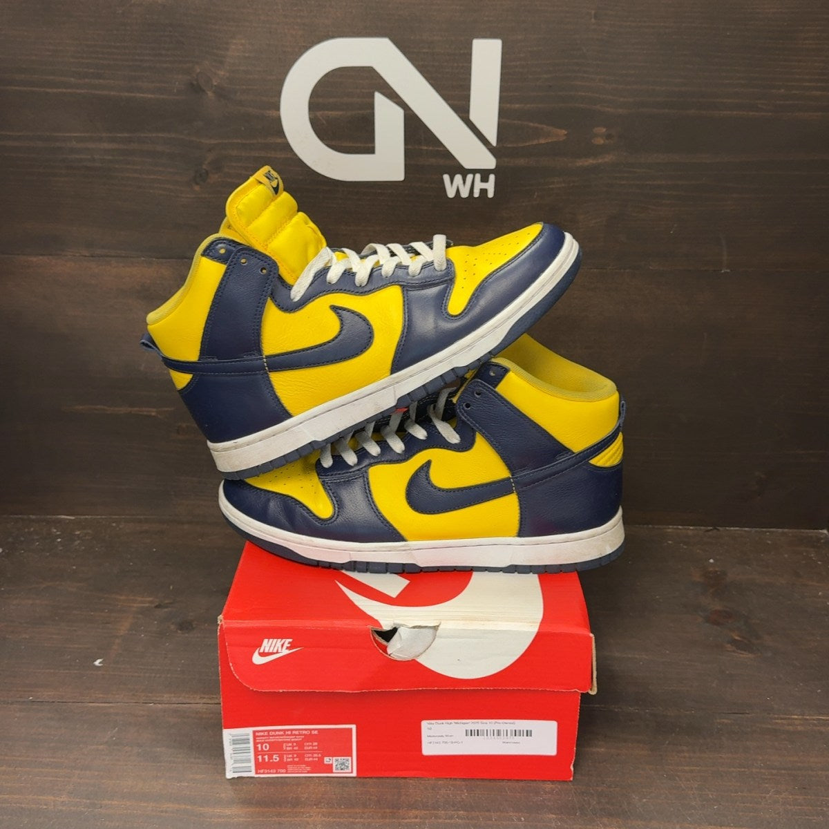 Nike Dunk High 'Michigan' 2025 - Image 1